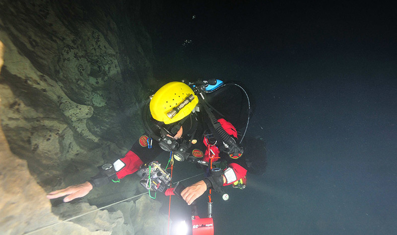 Golfo di Orosei – Grotte ed esplorazioni speleosubacquee